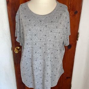 Gray T-shirt with peace signs ☮️